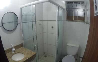 Imagem 8: Temporada ou venda. $150 diaria 2 pessoas. Venda $225 mil