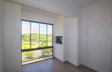 Imagem: O apartamento possui 3 Dormitórios, 1 Banheiro, 1 Vaga na garagem