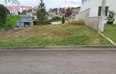 Imagem: O terreno possui 316m² de Área e está localizado em Chácaras