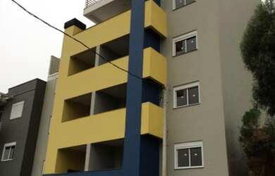 Imagem: O apartamento possui 2 Dormitórios, 1 Banheiro, 1 Vaga na garagem