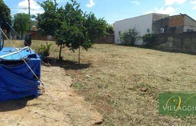 Imagem: O terreno possui 968m² de Área e está localizado em Boa