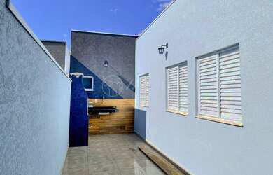 Imagem 3: Casa térrea pronta para morar com 3 quartos, churrasqueira e vaga para 2 carros. Residenci