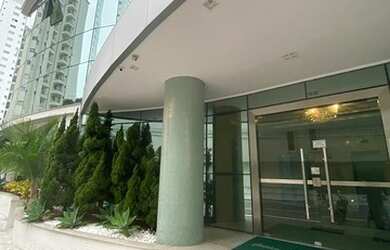 Imagem: O apartamento possui 3 Dormitórios, 4 Banheiros, 2 Vagas na