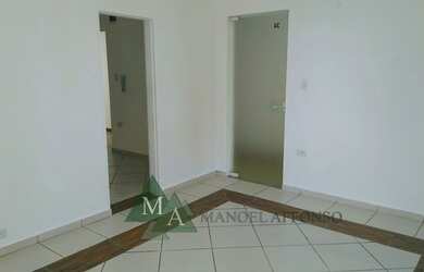 Imagem: O depósito possui 34m² de Área e está localizado em Centro