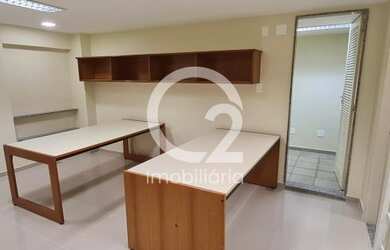 Imagem: O depósito possui 1 Vaga na garagem, 70m² de Área e está