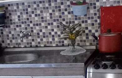 Imagem: O apartamento possui 2 Dormitórios, 1 Banheiro e 1 Vaga na