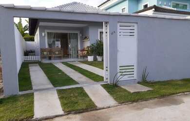 Imagem: A casa em condomínio possui 2 Dormitórios, 1 Banheiro, 2 Vagas