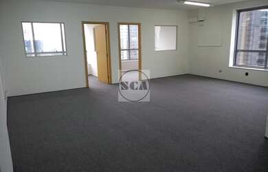 Imagem: O depósito possui 1 Vaga na garagem, 84m² de Área e está