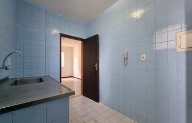 Imagem 3: Edf. Pena de Águia - Barra - Nascente - 1 quarto - Área de serviço - 47m²