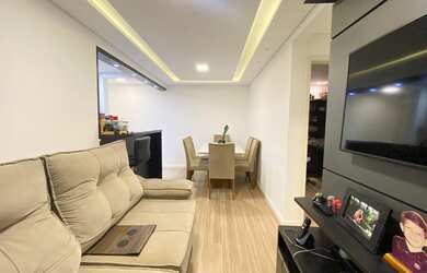 Imagem: O apartamento possui 2 Dormitórios, 2 Banheiros, 2 Vagas na