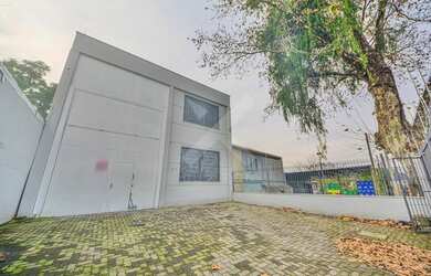 Imagem: O depósito possui 5 Vagas na garagem, 250m² de Área, Imóvel