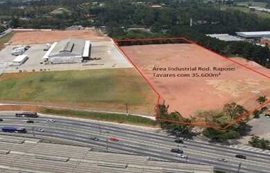 Imagem: O terreno possui 35.597m² de Área e está localizado em Caucaia