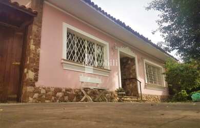 Imagem 1: Pacaembu Excelente local. 250m² de Área, 4 Vagas na garageme3 Dormitórios