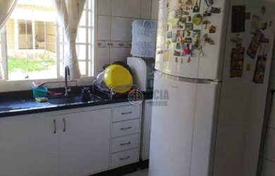 Imagem 9: Casa na Avenida Paraná à venda, em terreno com 600 m² por R$ 640.000