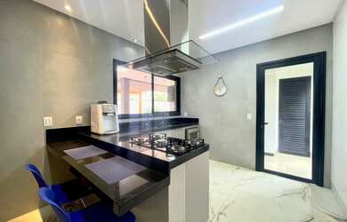 Imagem 11: Portal do Sol Green. Piscina, 276m² de Área, 4 Vagas na garageme3 Dormitórios