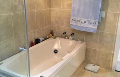 Imagem 14: Apartamento para venda possui 258 metros quadrados com 4 suítes em Horto Florestal - Salva