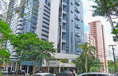 Imagem: O terreno e possui Dormitórios, Suítes, Banheiros, 19-0m²