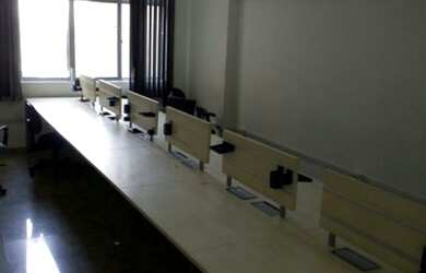 Imagem: O depósito possui 80m² de Área e está localizado em Centro