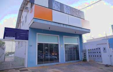 Imagem: O depósito possui 2 Vagas na garagem e está localizado em