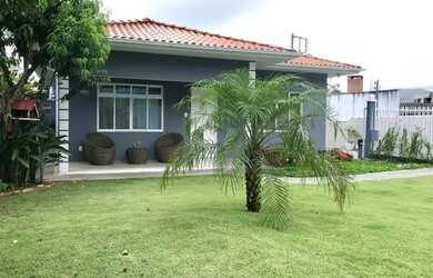 Imagem: O apartamento possui 4 Dormitórios, 3 Banheiros, 2 Vagas na