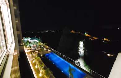 Imagem: O apartamento possui 2 Dormitórios, 3 Banheiros, 2 Vagas na