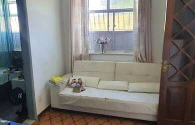 Imagem: A casa possui 3 Dormitórios, 3 Banheiros, 190m² de Área e