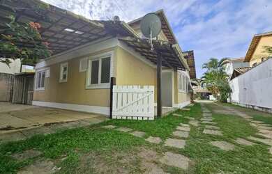 Imagem: A casa em condomínio possui 3 Dormitórios, 2 Banheiros, 2