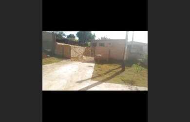 Imagem: A casa em condomínio possui 1 Dormitório, 1 Banheiro, 1 Vaga