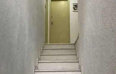 Imagem: A kitnet possui 1 Dormitório, 1 Banheiro e está localizado