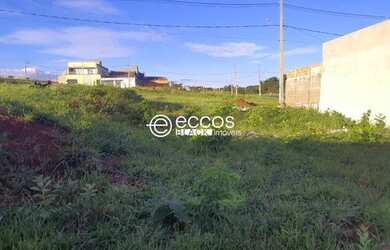 Imagem: O terreno possui 250m² de Área e está localizado em Shopping