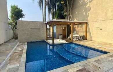 Imagem: A casa em condomínio possui 4 Dormitórios, 3 Banheiros, 3