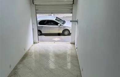 Imagem: A casa possui 1 Dormitório, 1 Banheiro, 45m² de Área e está