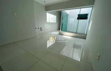 Imagem 7: Bela casa com ótima iluminação e ventilação disponível para locação...