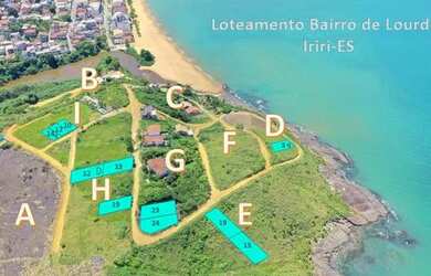 Imagem 13: Terrenos à beira-mar em Iriri - ES