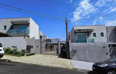 Imagem 1: Casa em Condomínio para Venda em Ponta Grossa, Jardim Carvalho, 3 dormitórios, 1 suíte, 3