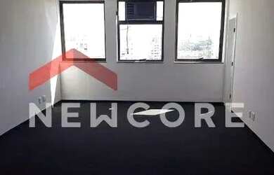 Imagem: O depósito possui 1 Vaga na garagem, 43m² de Área e está