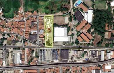 Imagem: O terreno possui 6.938m² de Área e está localizado em Parangaba