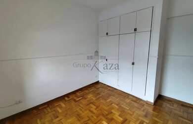 Imagem 15: Oportunidade - Apartamento - Vila Adyana - Edifício Luciana II - 3 Dormitórios...