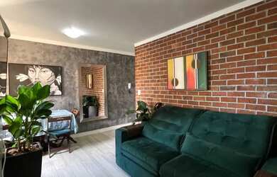 Imagem: O apartamento possui 3 Dormitórios, 1 Banheiro, 1 Vaga na garagem