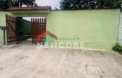 Imagem: A casa possui 1 Dormitório, 3 Banheiros, 5 Vagas na garagem