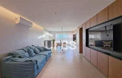 Imagem: O apartamento possui 3 Dormitórios, 4 Banheiros, 2 Vagas na