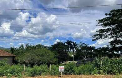 Imagem: O terreno à venda possui 521m² de Área e está localizado