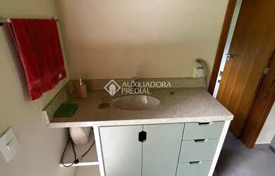 Imagem 11: Casa semi nova com vista para a lagoa, mezanino e amplo terreno - Imaruí/SC