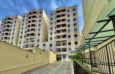 Imagem: O apartamento possui 2 Dormitórios, 2 Banheiros, 2 Vagas na