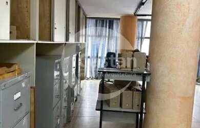 Imagem: O depósito possui 170m² de Área e está localizado em Centro