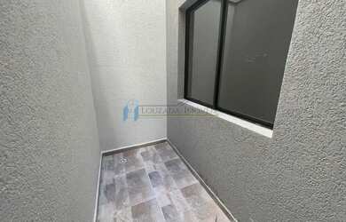 Imagem: O apartamento possui 2 Dormitórios, 1 Banheiro e 34m² de Área