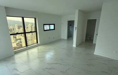 Imagem: O apartamento possui 3 Dormitórios, 4 Banheiros, 2 Vagas na