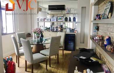 Imagem: O apartamento possui 3 Dormitórios, 3 Banheiros, 2 Vagas na