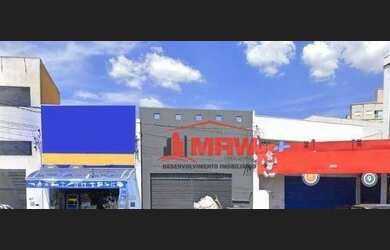 Imagem: O depósito possui 1.468m² de Área e está localizado em