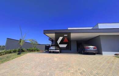 Imagem: A casa em condomínio possui 3 Dormitórios, 4 Banheiros, 4